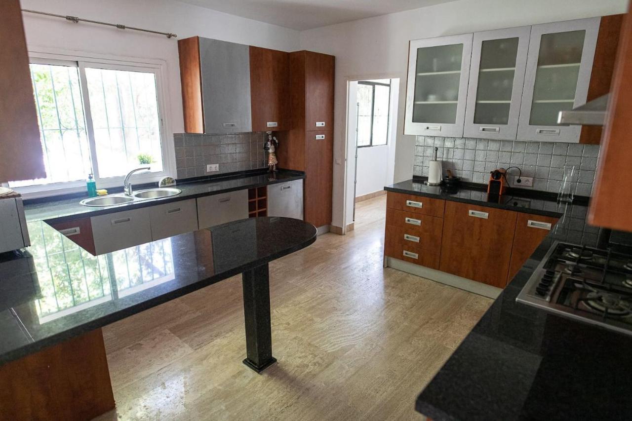 Burganvilla Holiday Home Marbella Esterno foto